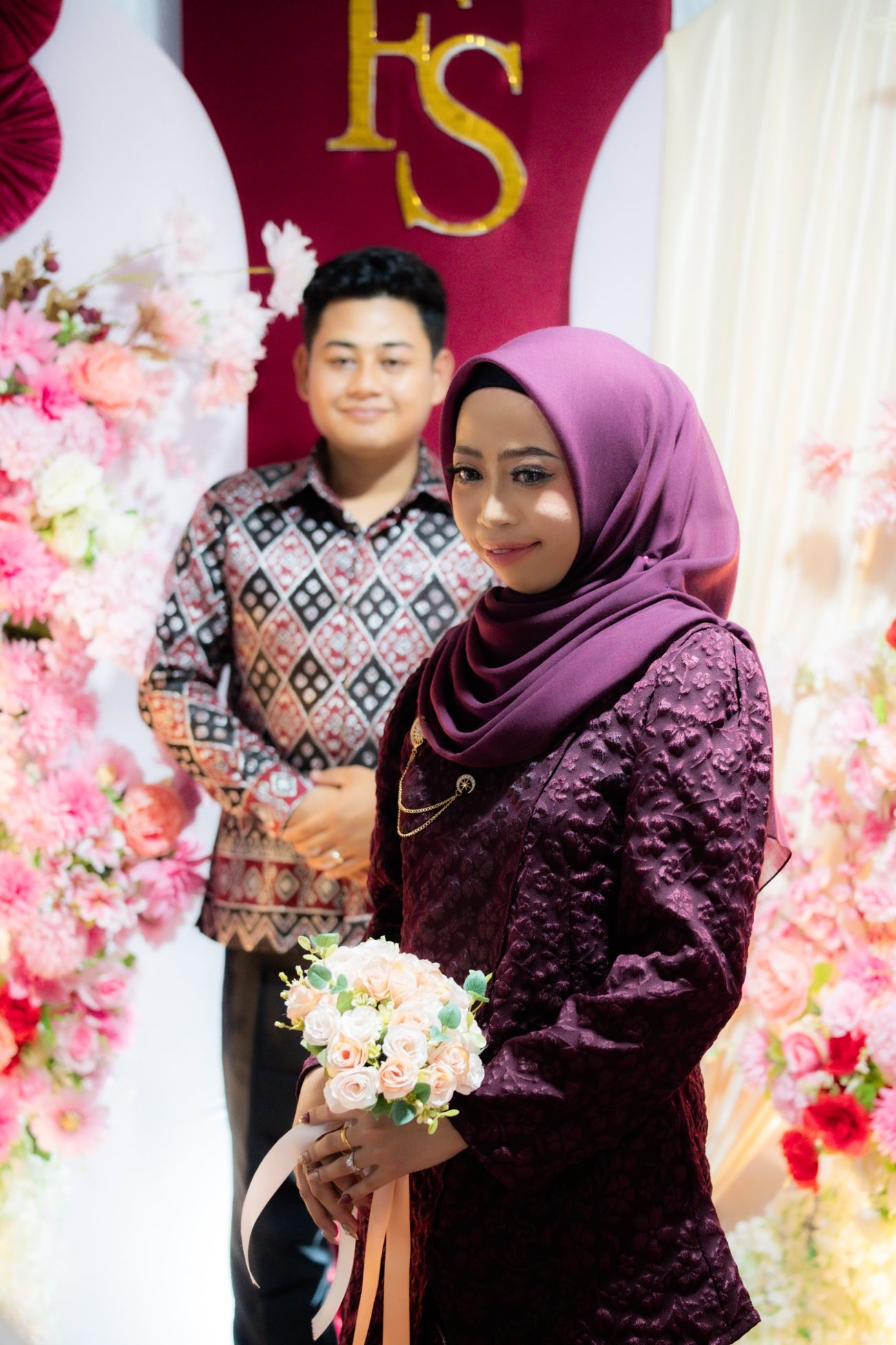 Bouquet in hand